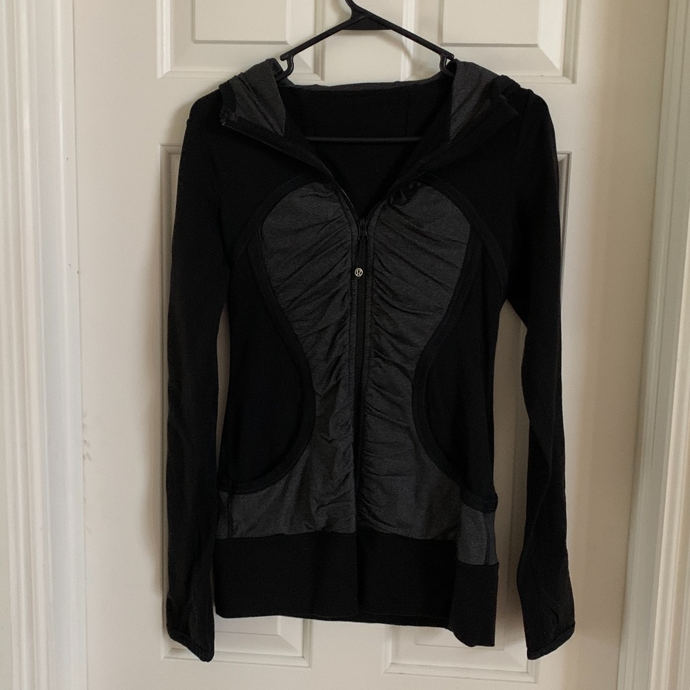 Lululemon Zip-up Hoodie Size 6